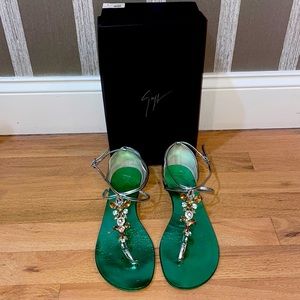 100% authentic! Giuseppe Zannotti !